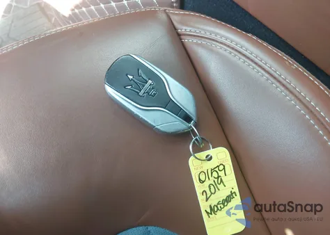 2019 Maserati Levante Granlusso из США, поврежденный, VIN ZN661XUL7KX323586